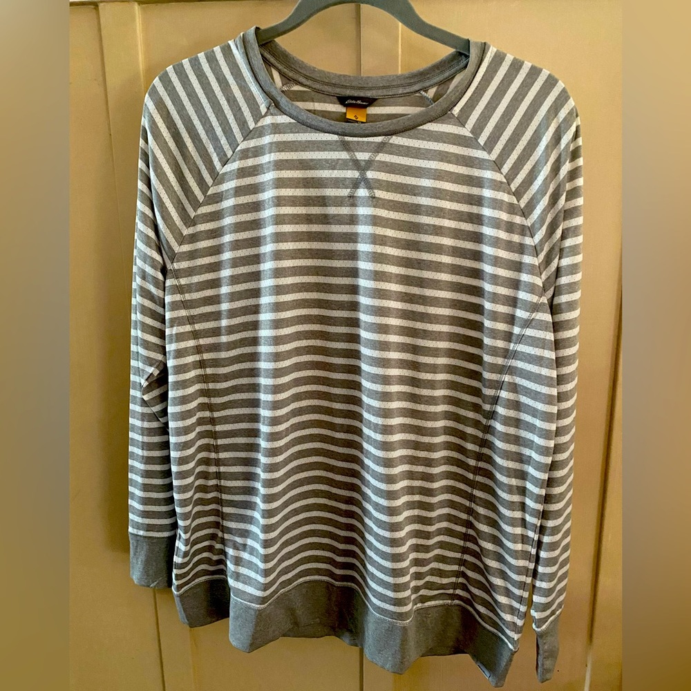 Eddie Bauer moisture wicking long sleeve XL